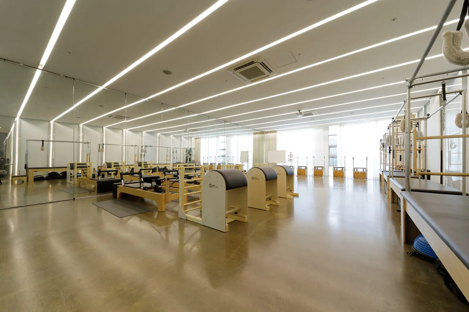 필라테스 / 자이로토닉® 스튜디오